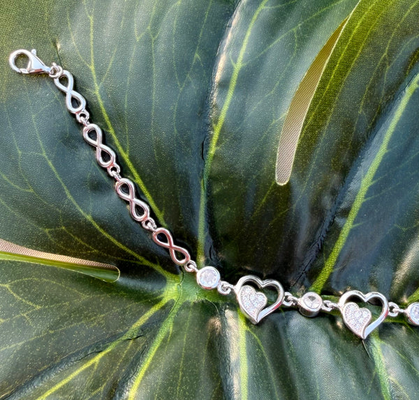 Crystal Heart Link Bracelet (925 Silver)