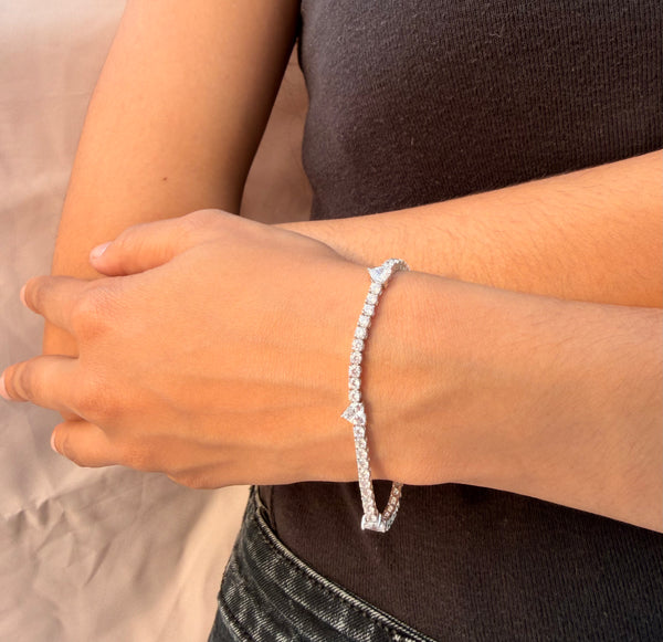 Mini Heart Accent Tennis Bracelet (925 silver bracelet)