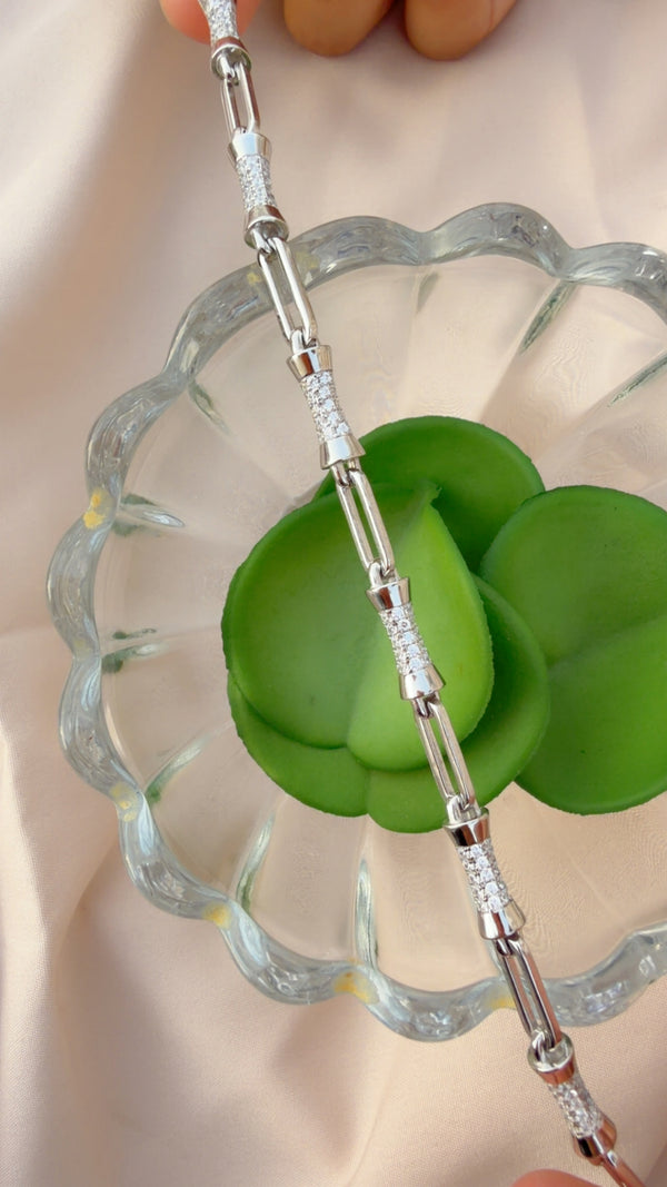 Crystal Barrel Link Bracelet (925 Silver)