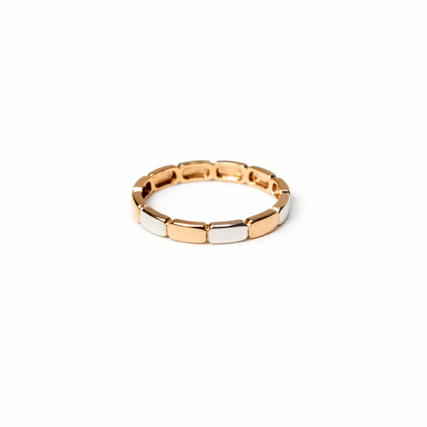 Dual tone band ring